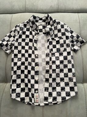 Abercrombie & Fitch Black and White Checker Short Sleeve Button Shirt